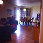 Pdelgada 3-bed House Sleeps 6 Parking & Sea View