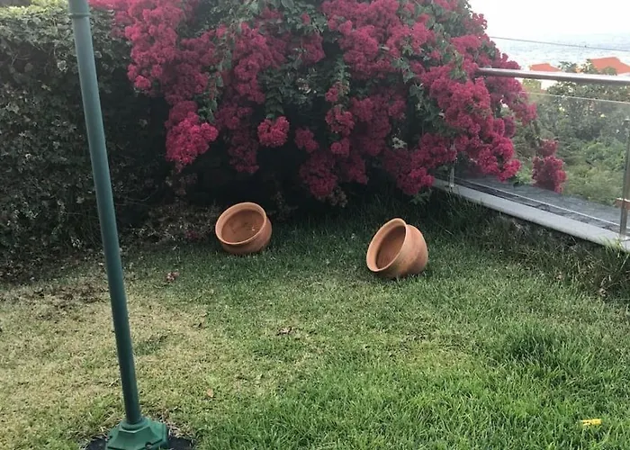 Pdelgada 3-bed House Sleeps 6 Parking & Sea View