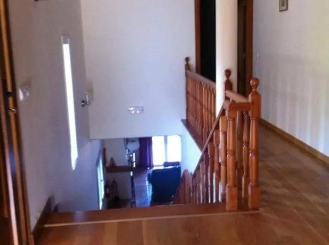 Pdelgada 3-bed House Sleeps 6 Parking & Sea View