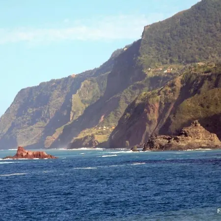 Pdelgada 3-bed House Sleeps 6 Parking & Sea View Сasa de vacaciones