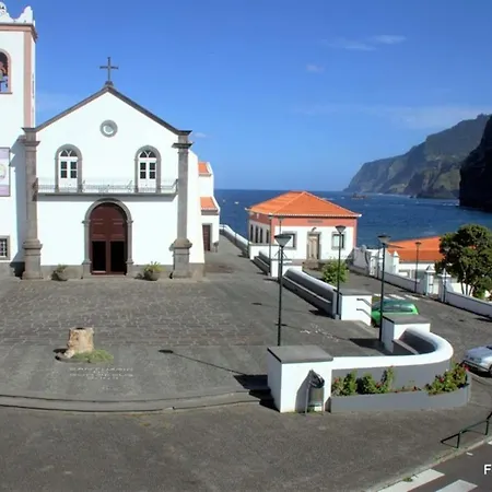 Lovely Sea View 3-bed House In P Delgada Madeira Ponta Delgada (Madeira)