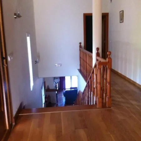 Pdelgada 3-bed House Sleeps 6 Parking & Sea View