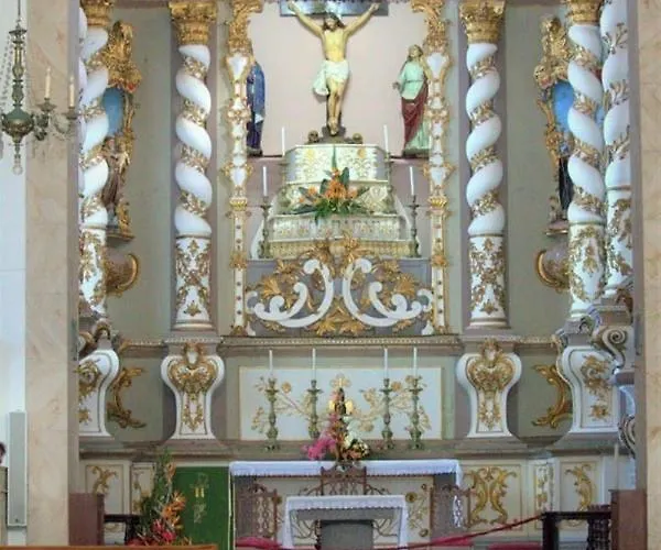 Pdelgada 3-bed House Sleeps 6 Parking & Sea View *