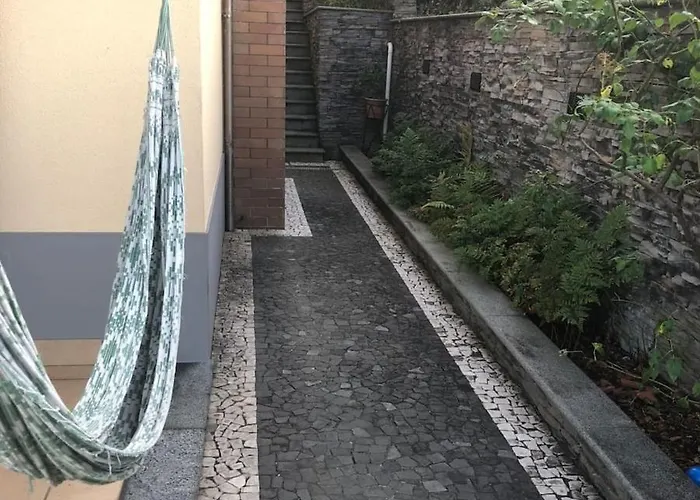 Pdelgada 3-bed House Sleeps 6 Parking & Sea View 폰타델가다